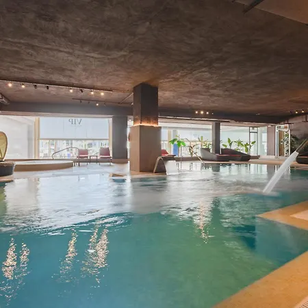 Cleopatra Palace Hotel