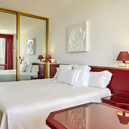 Hotel Cleopatra Palace