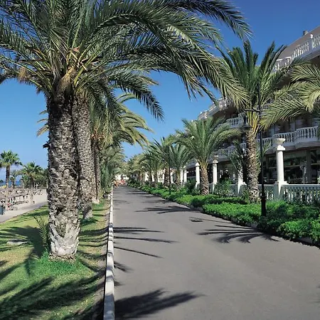 Ξενοδοχείο Cleopatra Palace 4*