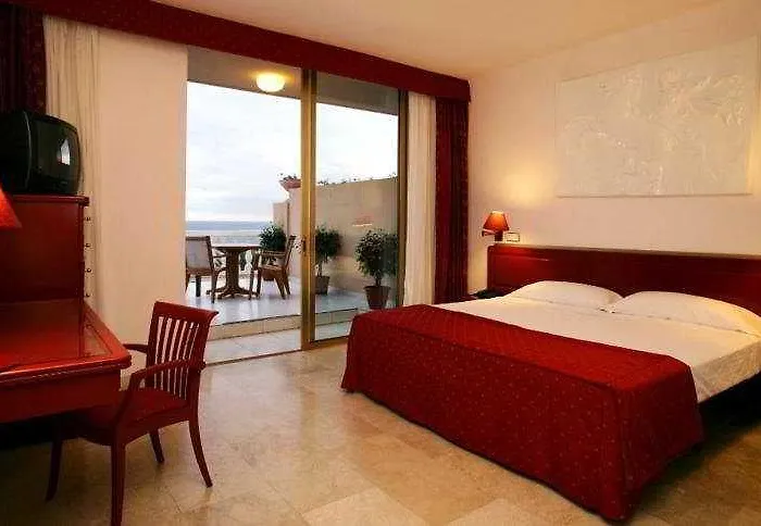 Hotel Cleopatra Palace Playa de las Américas